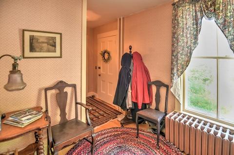 105 Centre St, Danvers, MA 01923 photo 9
