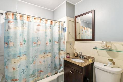 34 Epping St, Lowell, MA 01852 photo 13