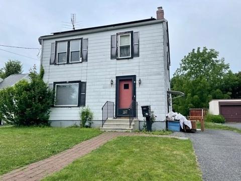 35 Eunice Ave, Worcester, MA 01606 photo 2
