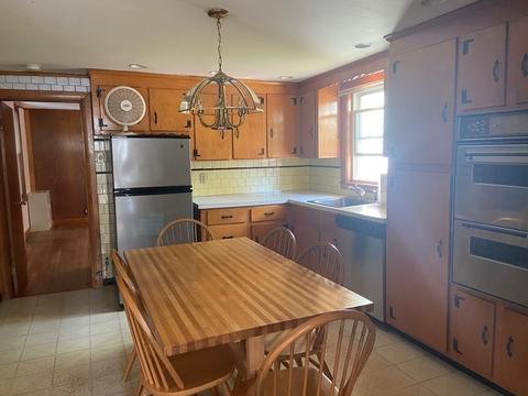 184 E Main St, Avon, MA 02322 photo 5
