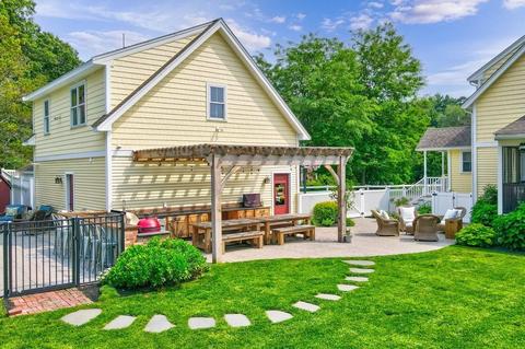 467 West St, Reading, MA 01867 photo 8
