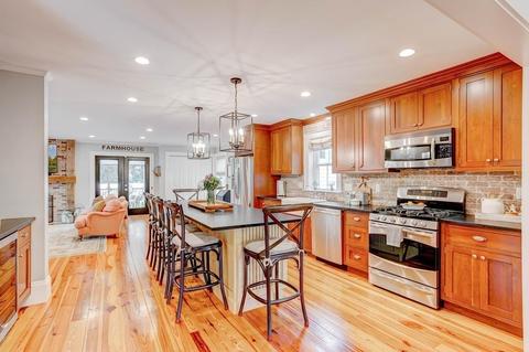 467 West St, Reading, MA 01867 photo 19