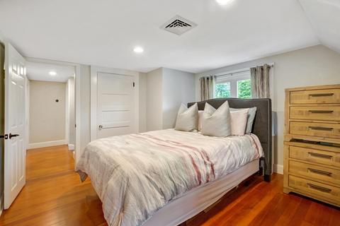 202 Locust St, Danvers, MA 01923 photo 15
