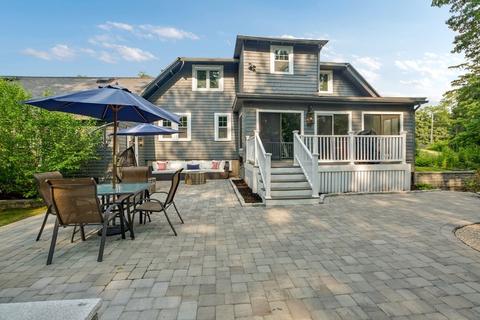 202 Locust St, Danvers, MA 01923 photo 23