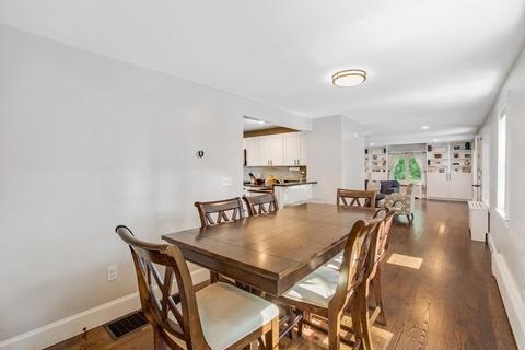202 Locust St, Danvers, MA 01923 photo 5