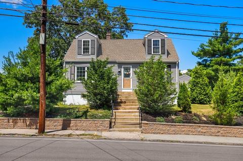 218 Whiting Ave, Dedham, MA 02026 photo 1