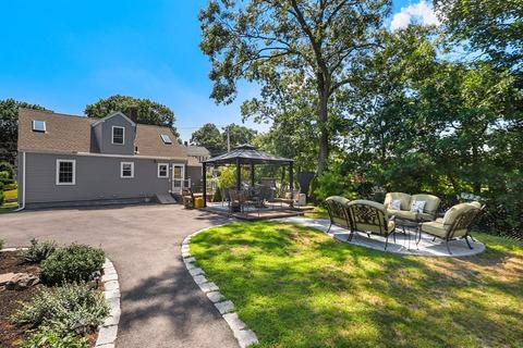 218 Whiting Ave, Dedham, MA 02026 photo 34