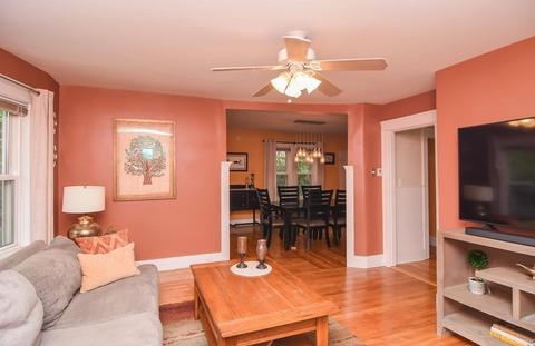 8 Stratfield St, Worcester, MA 01604 photo 11