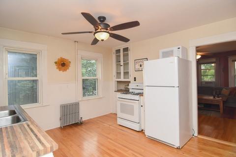 8 Stratfield St, Worcester, MA 01604 photo 18