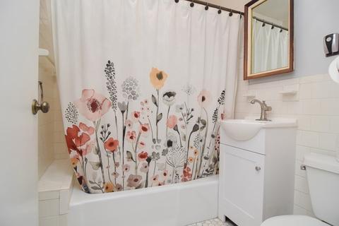 8 Stratfield St, Worcester, MA 01604 photo 20