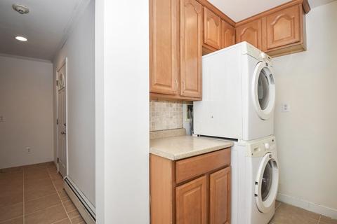 4 Chatham Pl #2, Worcester, MA 01609 photo 6