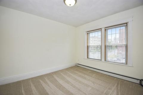 4 Chatham Pl #2, Worcester, MA 01609 photo 16