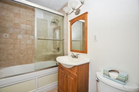 4 Chatham Pl #2, Worcester, MA 01609 photo 7