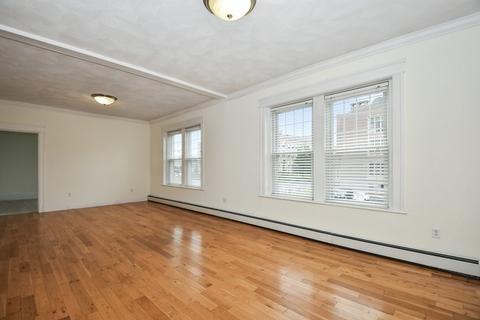 4 Chatham Pl #2, Worcester, MA 01609 photo 9
