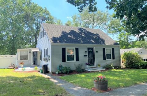 33 Lanark St, Worcester, MA 01603 photo 1