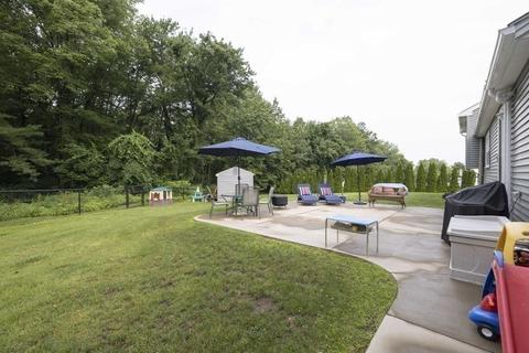 215 Dailey Dr, Franklin, MA 02038 photo 30