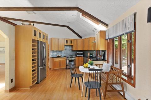 42 Anthony Ln, Dedham, MA 02026 photo 11