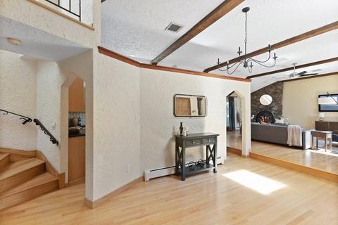 42 Anthony Ln, Dedham, MA 02026 photo 3