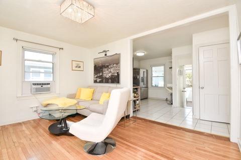 17 Waldorf St, Springfield, MA 01109 photo 14