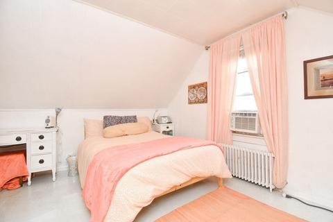 17 Waldorf St, Springfield, MA 01109 photo 27