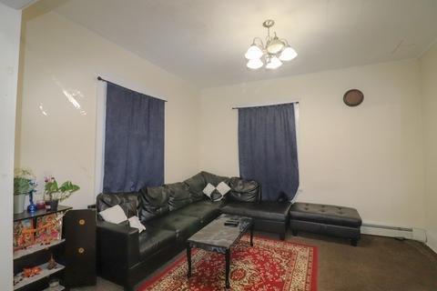 657 Broadway, Everett, MA 02149 photo 14