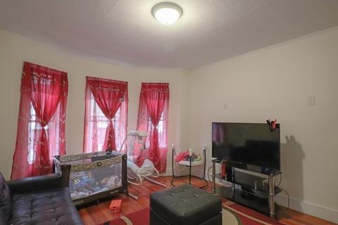 657 Broadway, Everett, MA 02149 photo 7