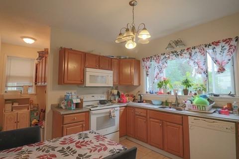 657 Broadway, Everett, MA 02149 photo 4