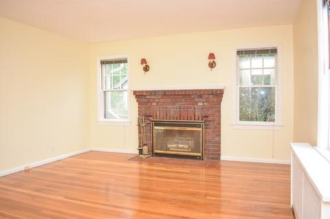 147 Millbrook St, Worcester, MA 01605 photo 5