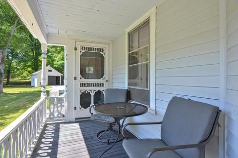 4 Elm St, Upton, MA 01568 photo 4