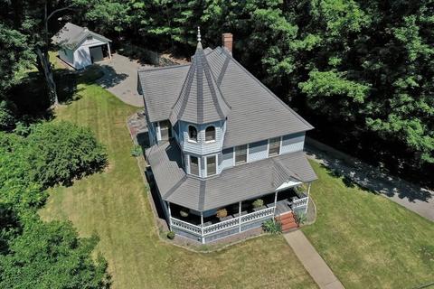 4 Elm St, Upton, MA 01568 photo 40