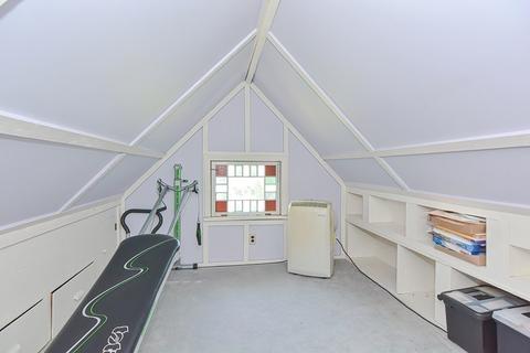 4 Elm St, Upton, MA 01568 photo 32
