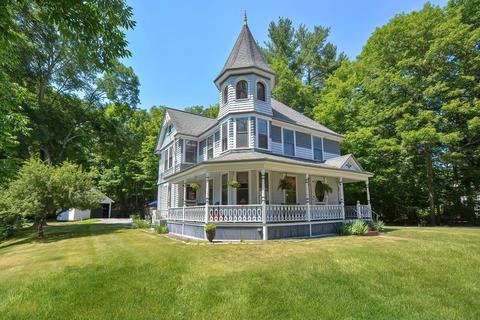 4 Elm St, Upton, MA 01568 photo 2