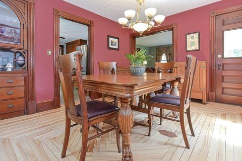 4 Elm St, Upton, MA 01568 photo 16