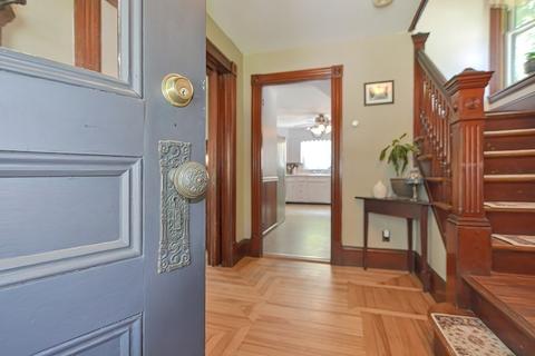 4 Elm St, Upton, MA 01568 photo 6