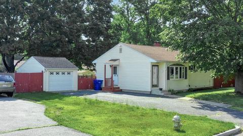77 Jerilis Dr, Springfield, MA 01119 photo 31