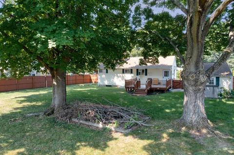 77 Jerilis Dr, Springfield, MA 01119 photo 28
