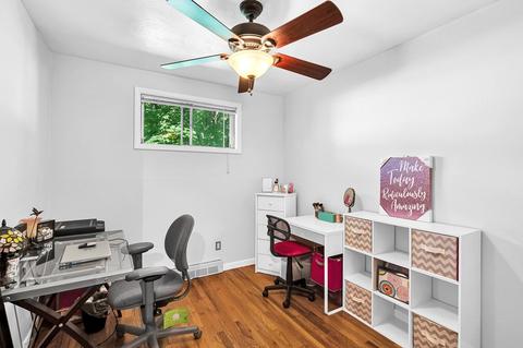 77 Jerilis Dr, Springfield, MA 01119 photo 9
