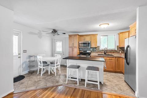77 Jerilis Dr, Springfield, MA 01119 photo 6