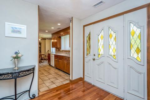26 Modoc St, Worcester, MA 01604 photo 5