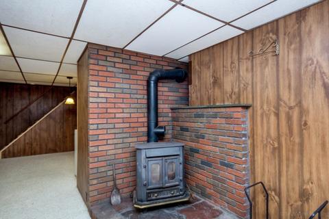 26 Modoc St, Worcester, MA 01604 photo 30