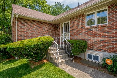 26 Modoc St, Worcester, MA 01604 photo 4
