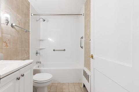 26 Dunham Rd, Beverly, MA 01915 photo 12