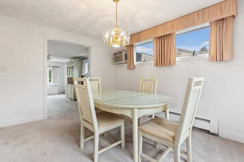 26 Dunham Rd, Beverly, MA 01915 photo 8