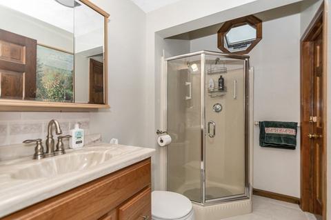 12 Clover Cir, Reading, MA 01867 photo 24
