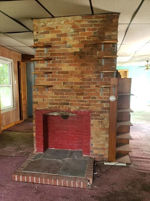 41 Maple St, Warren, MA 01083 photo 4