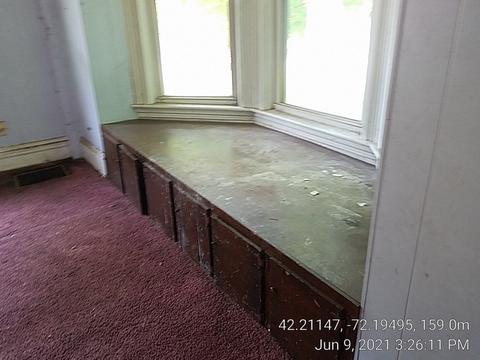 41 Maple St, Warren, MA 01083 photo 9