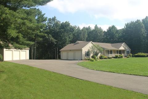 59 Lowell Rd, Windham, NH 03087 photo 1