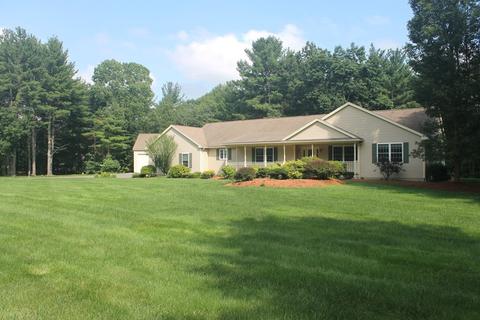59 Lowell Rd, Windham, NH 03087 photo 2