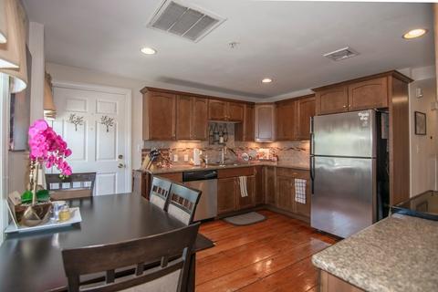11 Cherry St #3, Danvers, MA 01923 photo 6