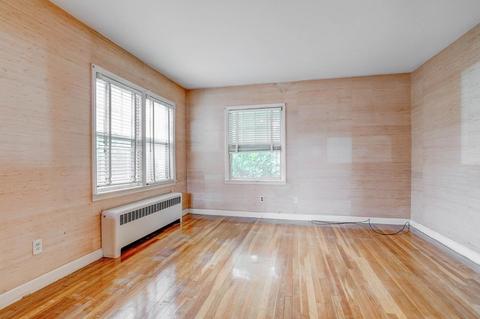 24 Commonwealth Ave, Worcester, MA 01604 photo 11